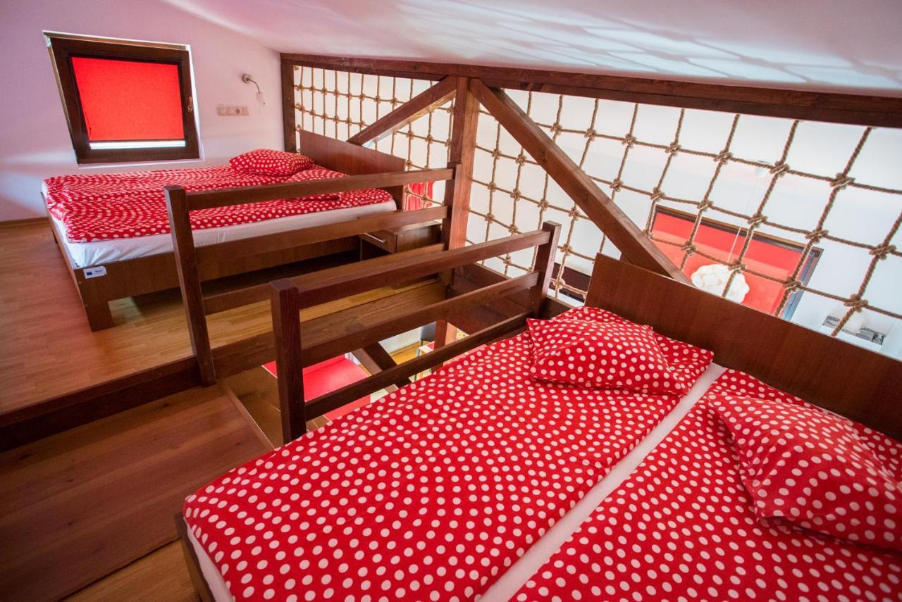 オルドヘユ・セクイエスク Horizont Panzio Bed & Breakfast エクステリア 写真