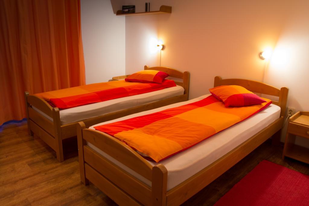 オルドヘユ・セクイエスク Horizont Panzio Bed & Breakfast エクステリア 写真
